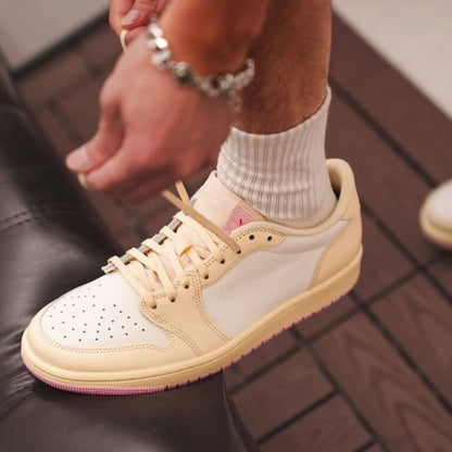 Hot Sale 🔥 1 Retro Low OG x Travis Scott Shy Pink Muslin